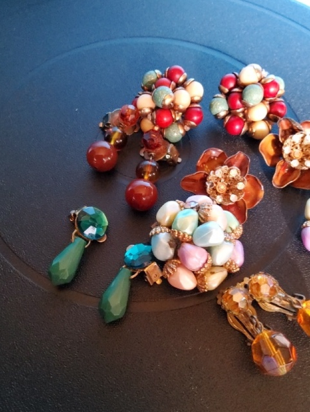 Bundle Clip-on Earrings Glass/acrylic - Picture 3 of 6